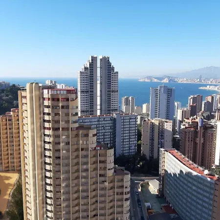 Torre Lugano Апартаменты Бенидорм